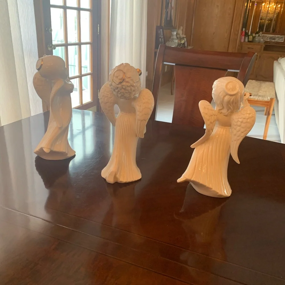 3 ATLANTIC MOLD 12 INCH TALL CERAMIC ANGELS PLAYING CHRISTMAS HYMNS PREOWNED